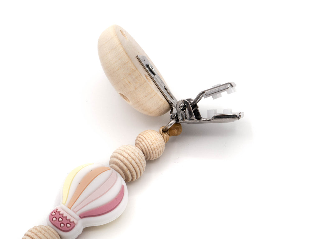 Handgefertigte und individuelle Schnullerkette rosa Ballon - Schnullerkettenwelt